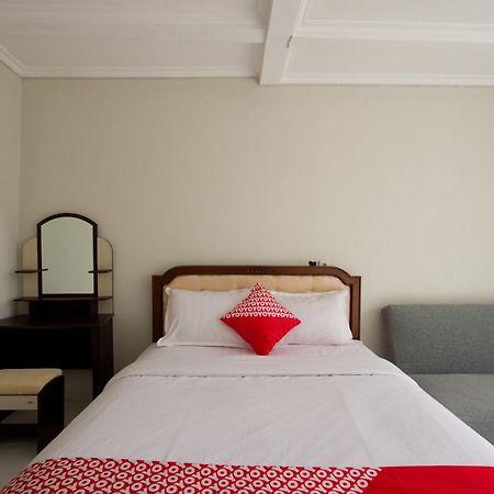 Capital O 3359 Pondok Wisata Jaden Trawas Mojokerto Exterior foto